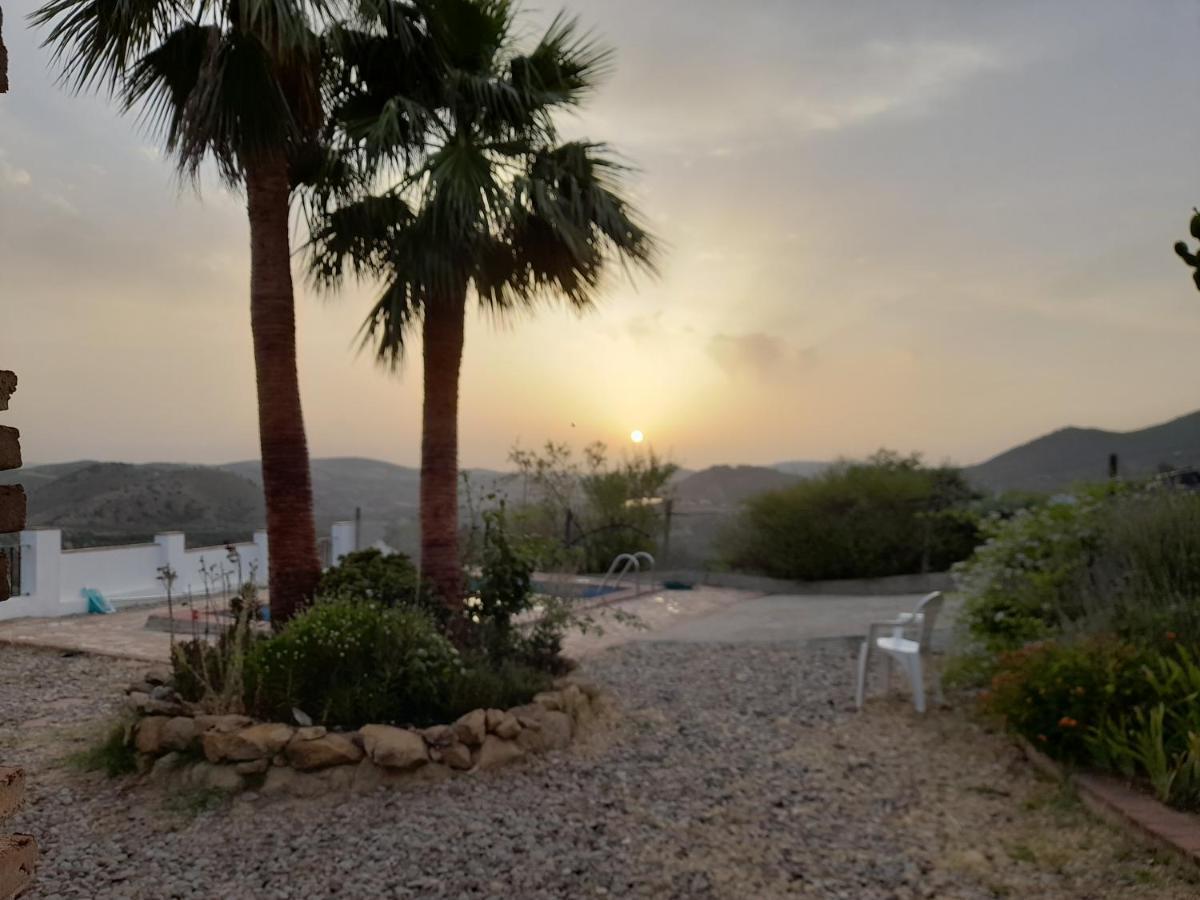 Las Palmeras - Ein Stueck Vom Paradies - Behagliches Haus Mit Pool Algodonales Buitenkant foto