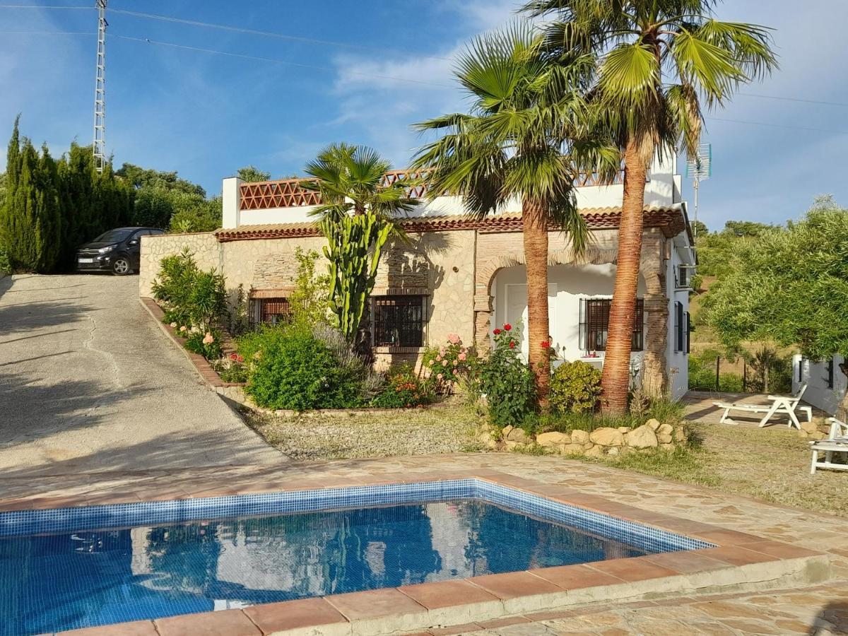 Las Palmeras - Ein Stueck Vom Paradies - Behagliches Haus Mit Pool Algodonales Buitenkant foto